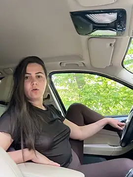 Wild Rachel online show from April 30, 3:50 pm