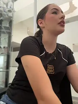 Megann Rousee online show from June 10, 2:05 pm