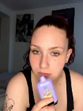 CuteBeaX online show from June 3, 6:46 pm
