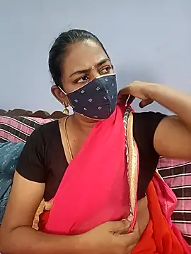 cathrine92 online show from May 15, 10:45 pm