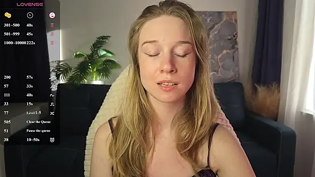 Eve Sin online show from July 3, 3:23 am