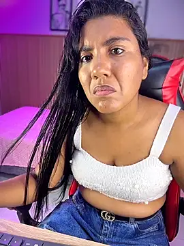 salomenova online show from May 1, 9:07 pm