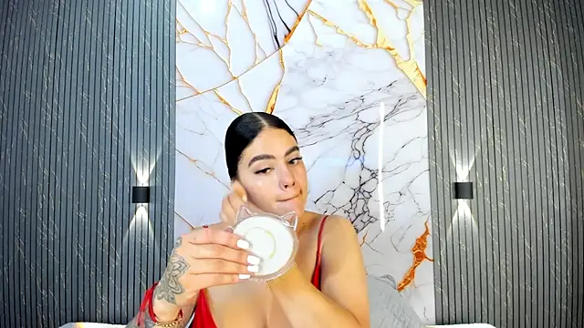 Pame-Miller online show from July 8, 11:45 am