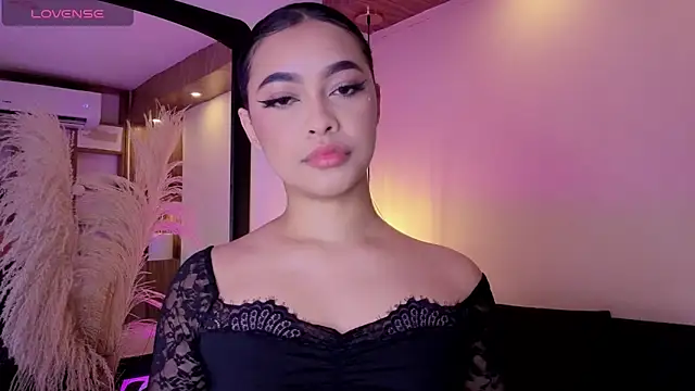 Chloe monroee online show from July 2, 3:23 am