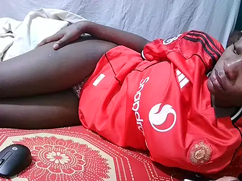 molety online show from May 3, 9:56 am