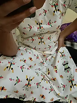 Seema yadav01 online show from August 2, 5:21 am