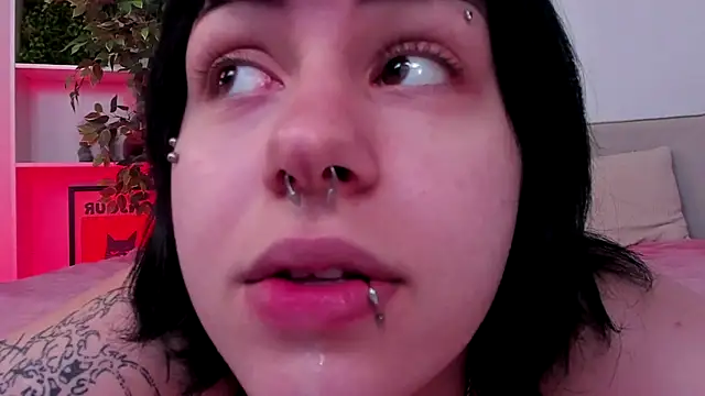 Ashley Alt online show from June 27, 8:48 am