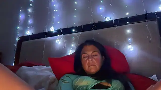 cum2medaddy2 online show from June 11, 9:11 pm