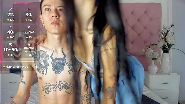 SarahDoll   online show from May 11, 2:45 pm