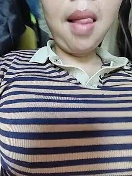 Banana-zz online show from June 6, 9:04 am