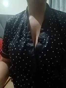 spicydalou3a online show from July 11, 5:51 am