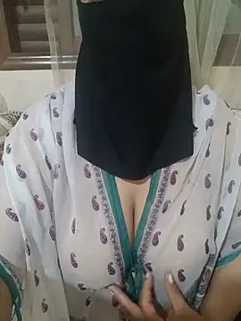 spicydalou3a online show from June 6, 10:16 pm