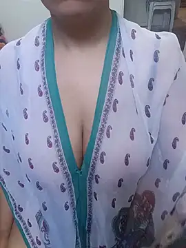 spicydalou3a online show from June 25, 8:29 am