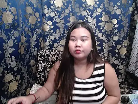 hotchickgirl online show from July 8, 1:13 pm