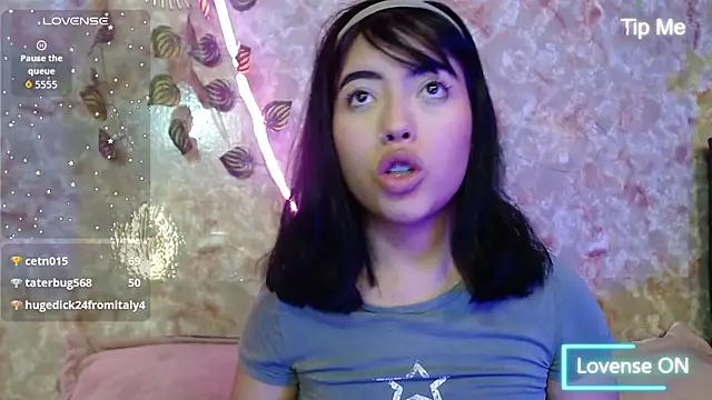 Abril gap online show from July 6, 3:03 pm