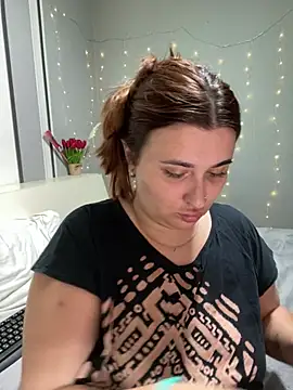 AureTease online show from July 24, 9:11 pm