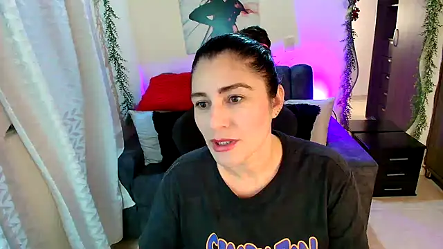 LUCYMILF SEXY online show from July 25, 2:13 pm