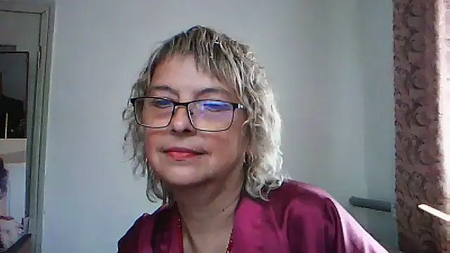 ElizabethGorden online show from July 28, 6:33 am