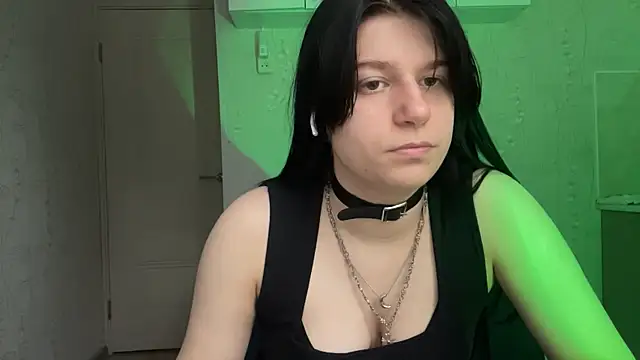 GrayceDeclet online show from July 30, 1:12 pm