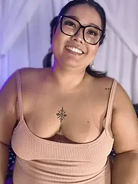 Im DianaNoir online show from May 23, 12:09 am