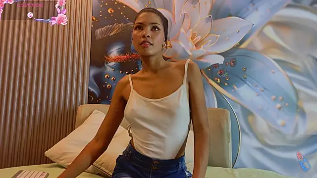 ELLIEPARKER CR online show from July 7, 11:24 am