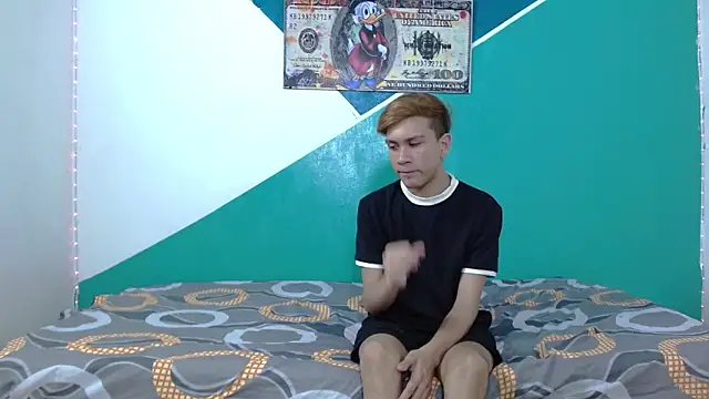 wild boys zs online show from June 3, 5:08 am