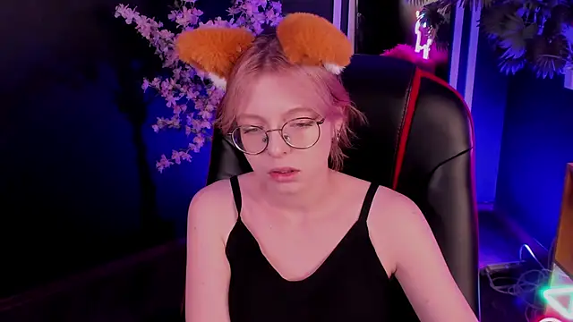 FoxxyyPolly online show from July 21, 5:41 am