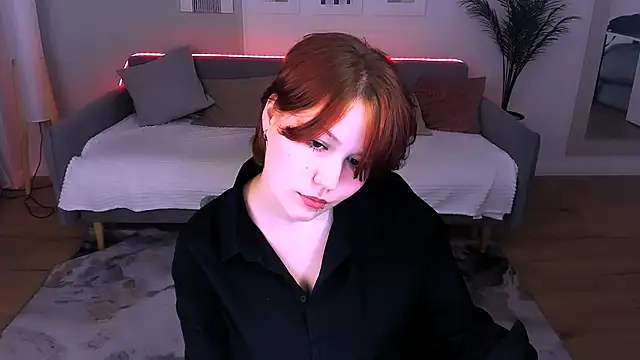 MiaLacrice online show from July 9, 7:49 pm
