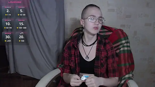 Alessa Kiss online show from June 9, 4:39 pm