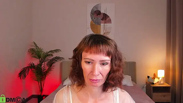 gracekellyyy online show from July 5, 4:19 am
