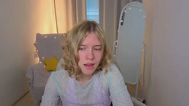 MilanaRayy online show from July 13, 5:52 am