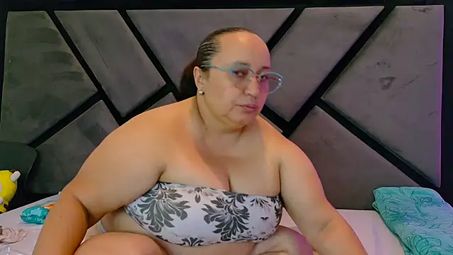 Natasha2603 online show from July 17, 10:57 pm