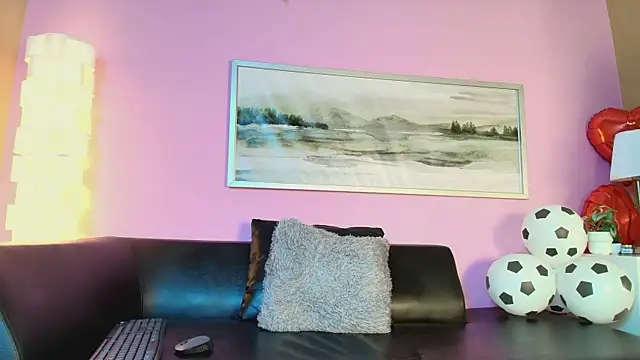 Lunaavega  online show from July 2, 6:03 pm
