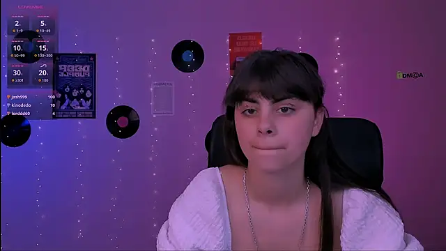 shadow kiss  online show from June 1, 11:01 am