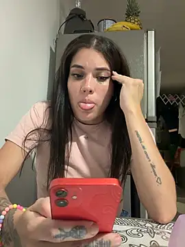 Charlotte Reed online show from June 6, 2:51 am