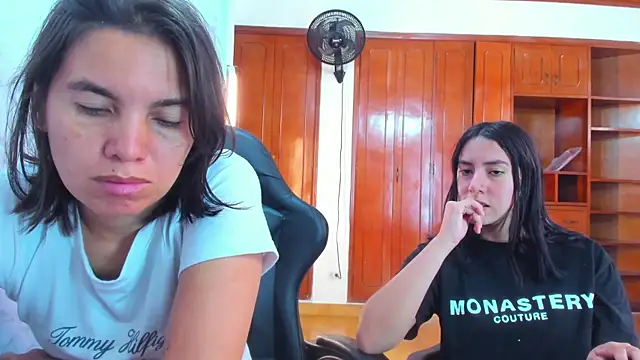 Soffy and Emily online show from July 6, 3:03 pm