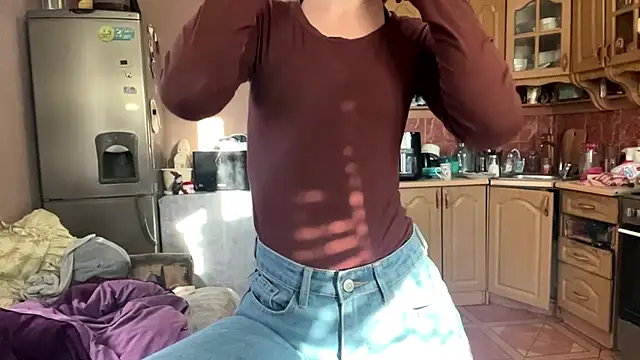 DaphneAmor online show from June 2, 5:14 pm