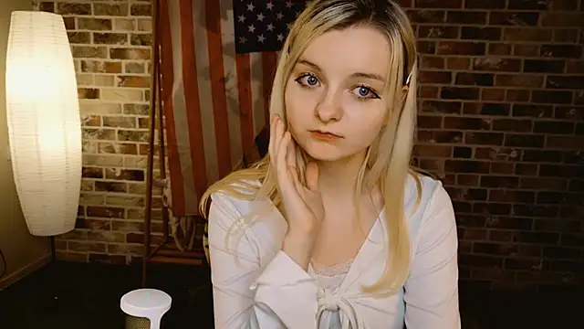 Angela Bunny online show from June 3, 2:33 pm