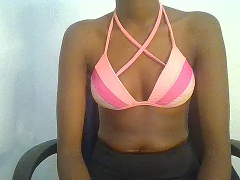 Roybaee online show from May 31, 9:05 pm