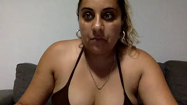Antoniasweet online show from July 2, 6:14 pm