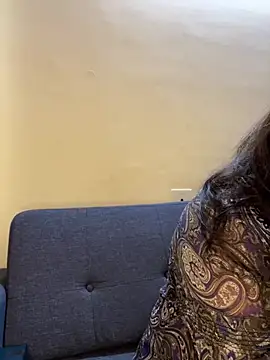 Kitttooo online show from July 10, 5:24 pm