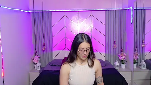 Sofysoul online show from June 11, 8:49 pm