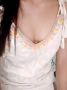 Ipho girl online show from June 19, 11:19 pm