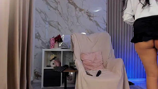 AltessaVoss online show from July 17, 3:33 am