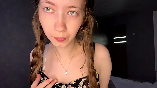 Emily Mur  online show from July 20, 4:59 am