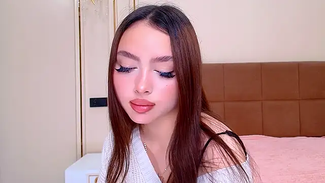 maddie perezz online show from May 31, 8:32 pm