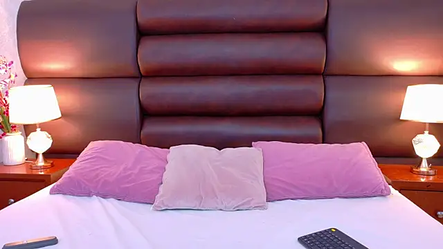 LiahRose  online show from July 14, 9:41 pm