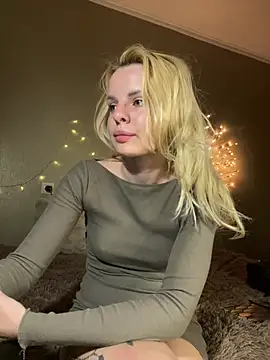 MissAnabel  online show from May 28, 6:28 pm
