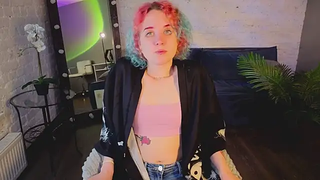 ScarlettSparkss online show from May 29, 6:00 am