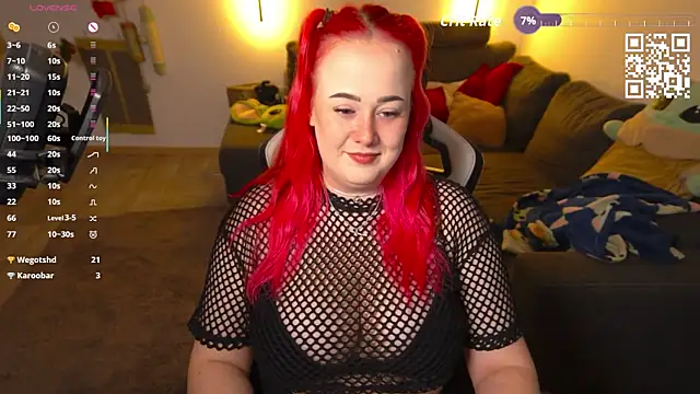littleEve online show from June 14, 10:48 am